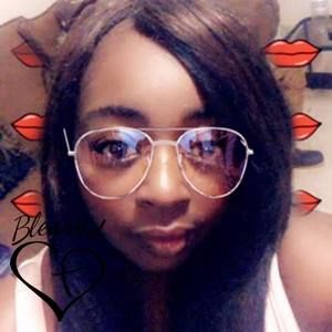 Meet your Posher, Martina